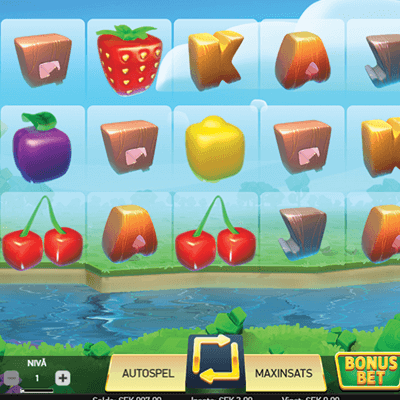 Strolling Staxx: Cubic Fruits